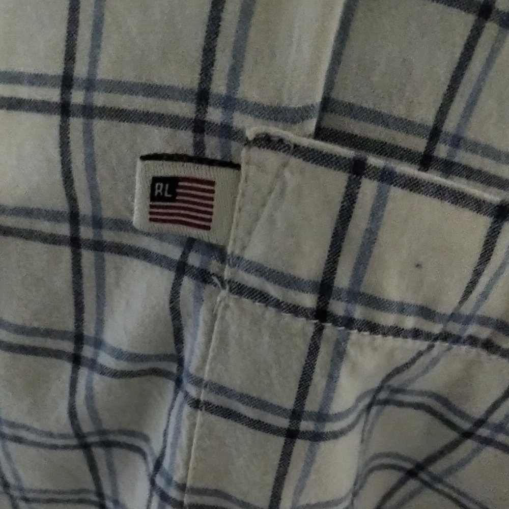 Ralph Lauren Polo Men's Button Down Shirt - Picture 2 of 3